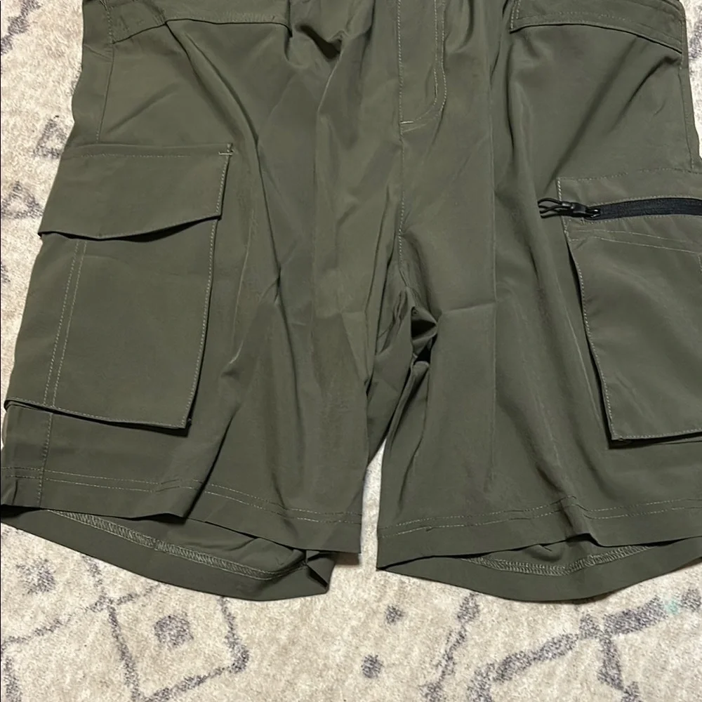 Pausel Men's Olive Cargo Hiking Shorts size L